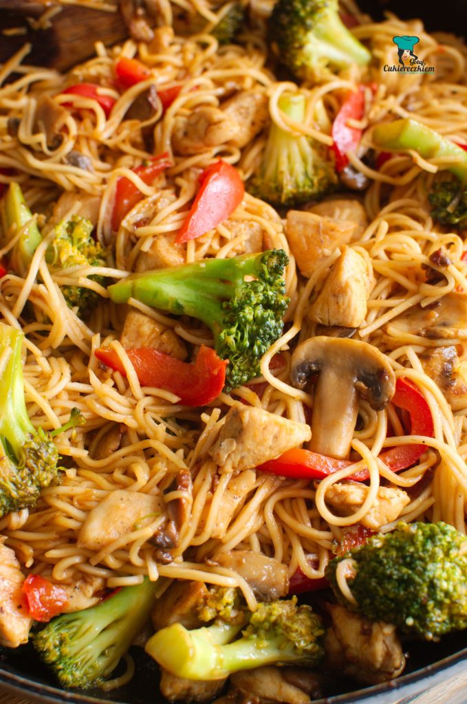 Proste stir fry z kurczakiem i warzywami