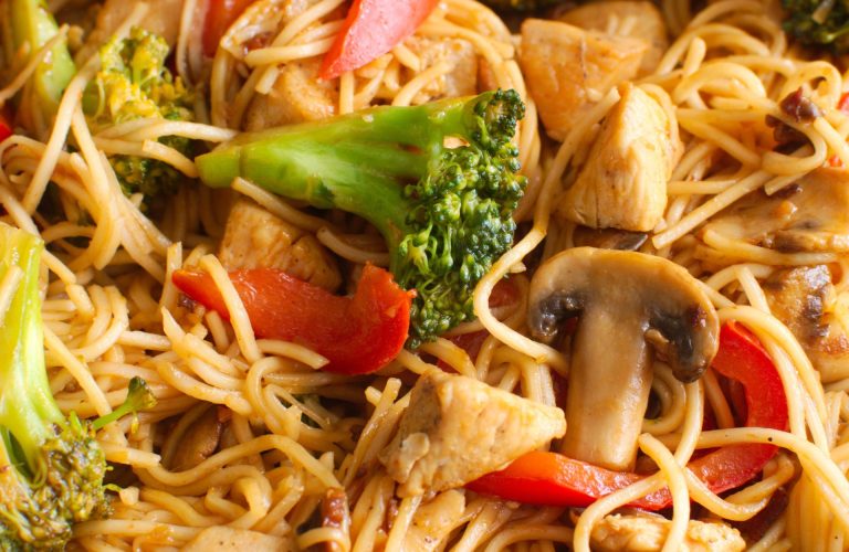 Proste stir fry z kurczakiem i warzywami