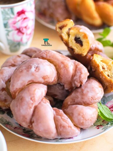 Pączki wianuszki z marmoladą