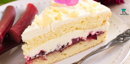 Lekki torcik z rabarbarem