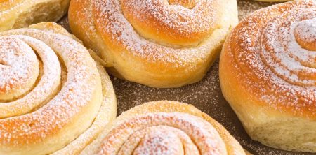 Pan de Mallorca czyli słodkie bułki z Majorki
