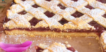 Rabarbarotka czyli szarlotka rabarbarowa