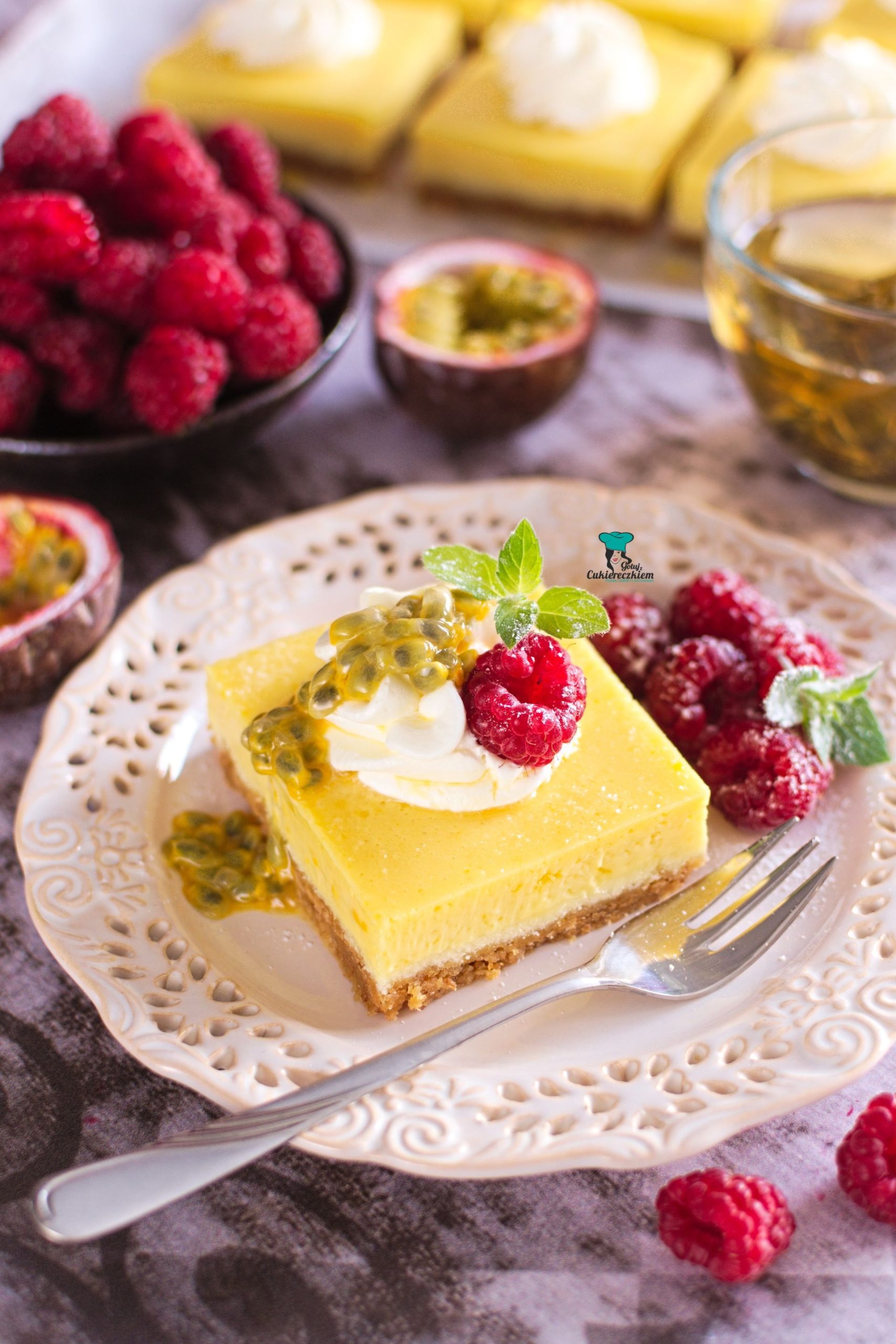 Wyśmienite ciasto z marakują (Passion fruit pie)