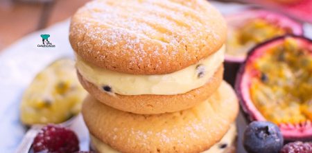 Kruche maślane ciasteczka z marakują (Passion fruit Melting Moments)