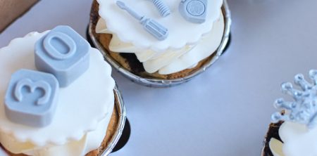 Babeczki na 30-ste urodziny