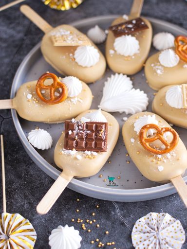 Karmelowe cakesicles