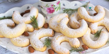 Waniliowe księżyce (Vanillekipferl)