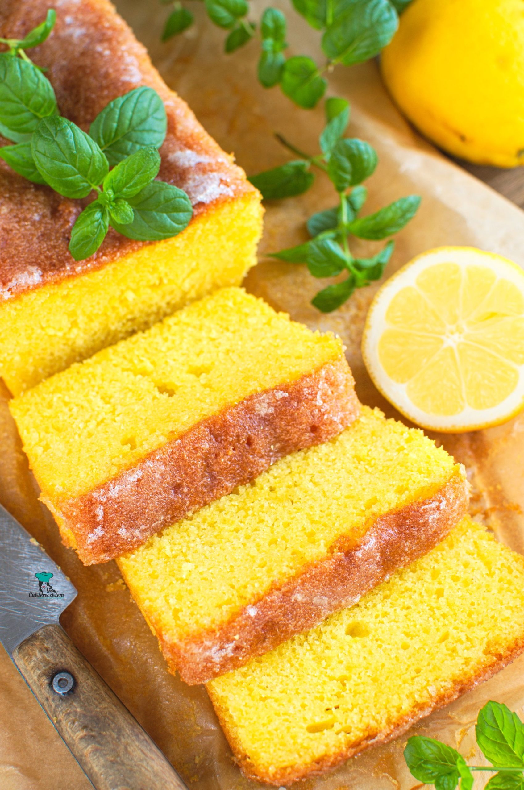 Angielskie ciasto cytrynowe (Lemon drizzle cake)