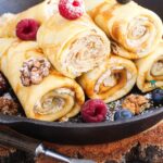 Ciasto ucierane z rabarbarem i kruszonką