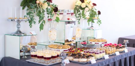 Słodki stół przygotowany na wesele Angeli i Przemka