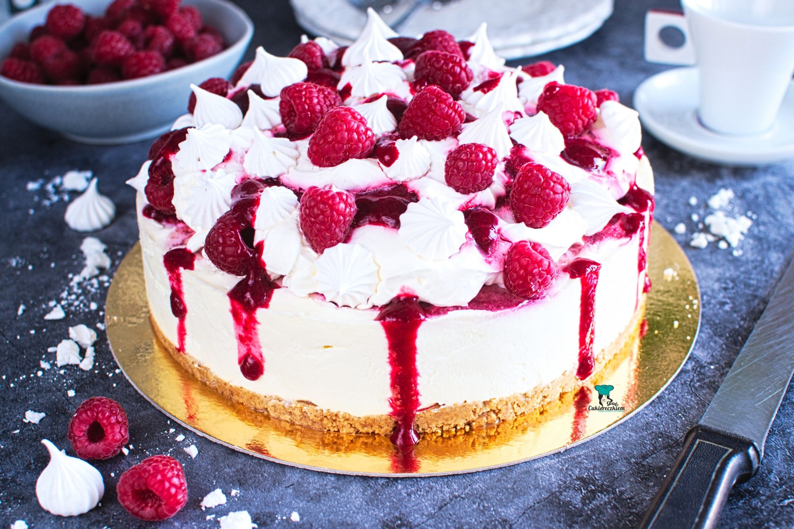 Sernik na zimno eton mess z malinami
