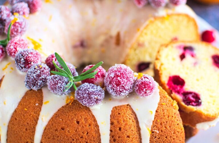 Babka pomarańczowa z żurawiną