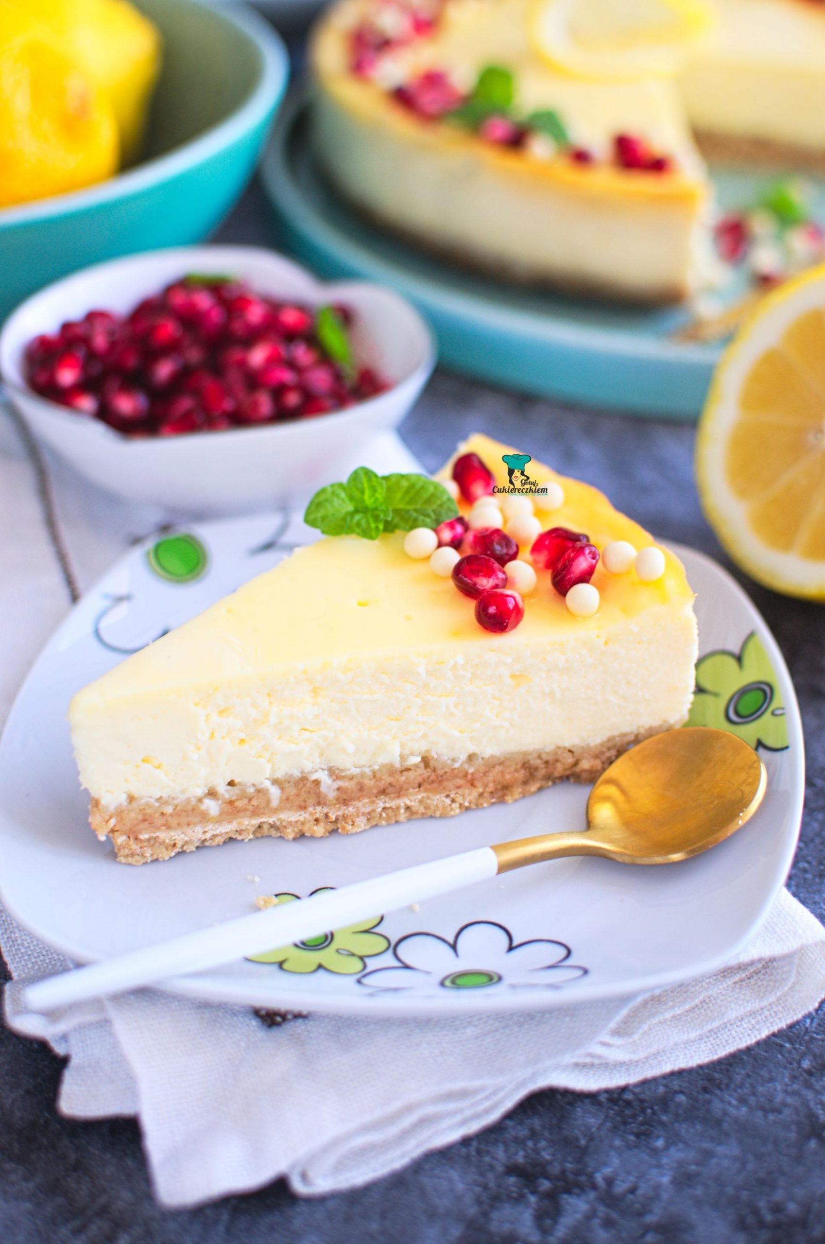 Cytrynowy sernik mascarpone z białą czekoladą