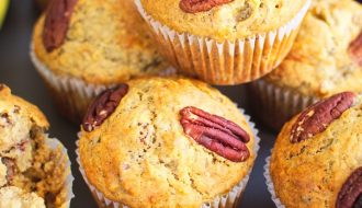 Muffinki bananowe z orzechami pekan