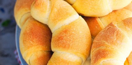 Amerykańskie rogaliki maślane (Butterhorn rolls)