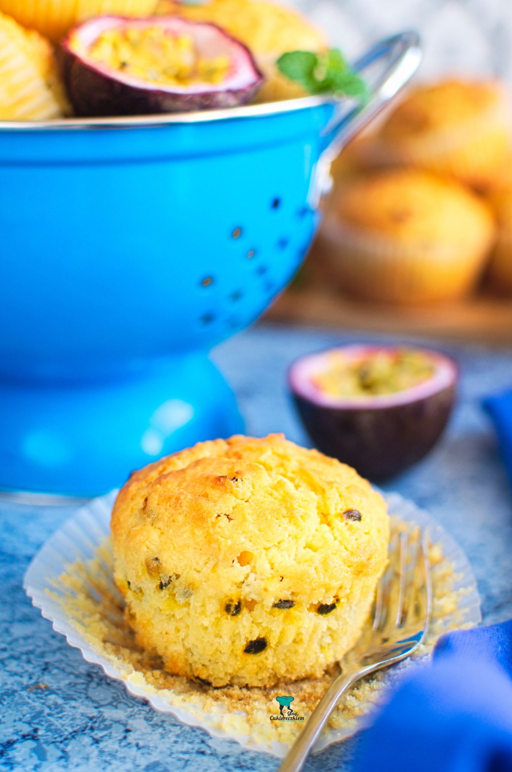 Muffinki kokosowe z marakują
