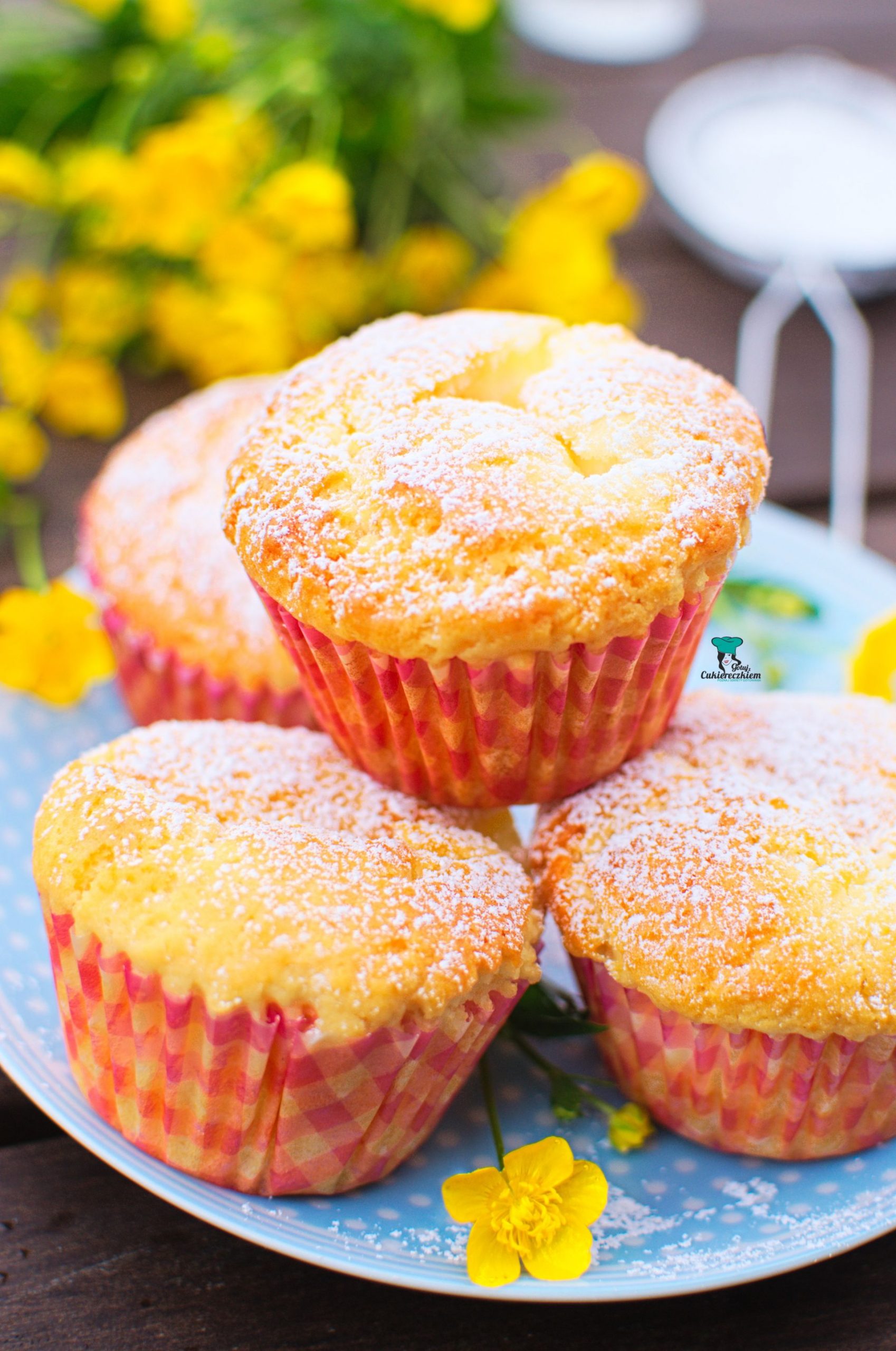 Muffinki z budyniem