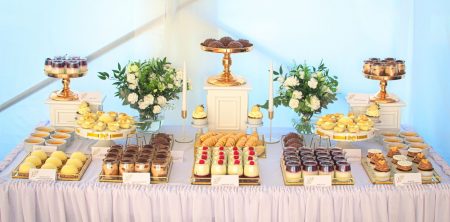 Słodki stół przygotowany na wesele Olgi i Tomasza