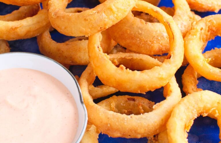 Chrupiące krążki cebulowe czyli onion rings