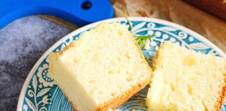 Ciasto drożdżowe z budyniem i kruszonką