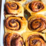 Muffinki z malinami i białą czekoladą