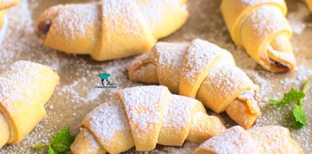 Kruche rogaliki z marmoladą