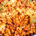 Omlet z pieczarkami, szpinakiem i camembertem