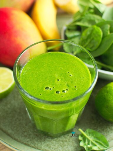 Koktajl szpinakowy z mango