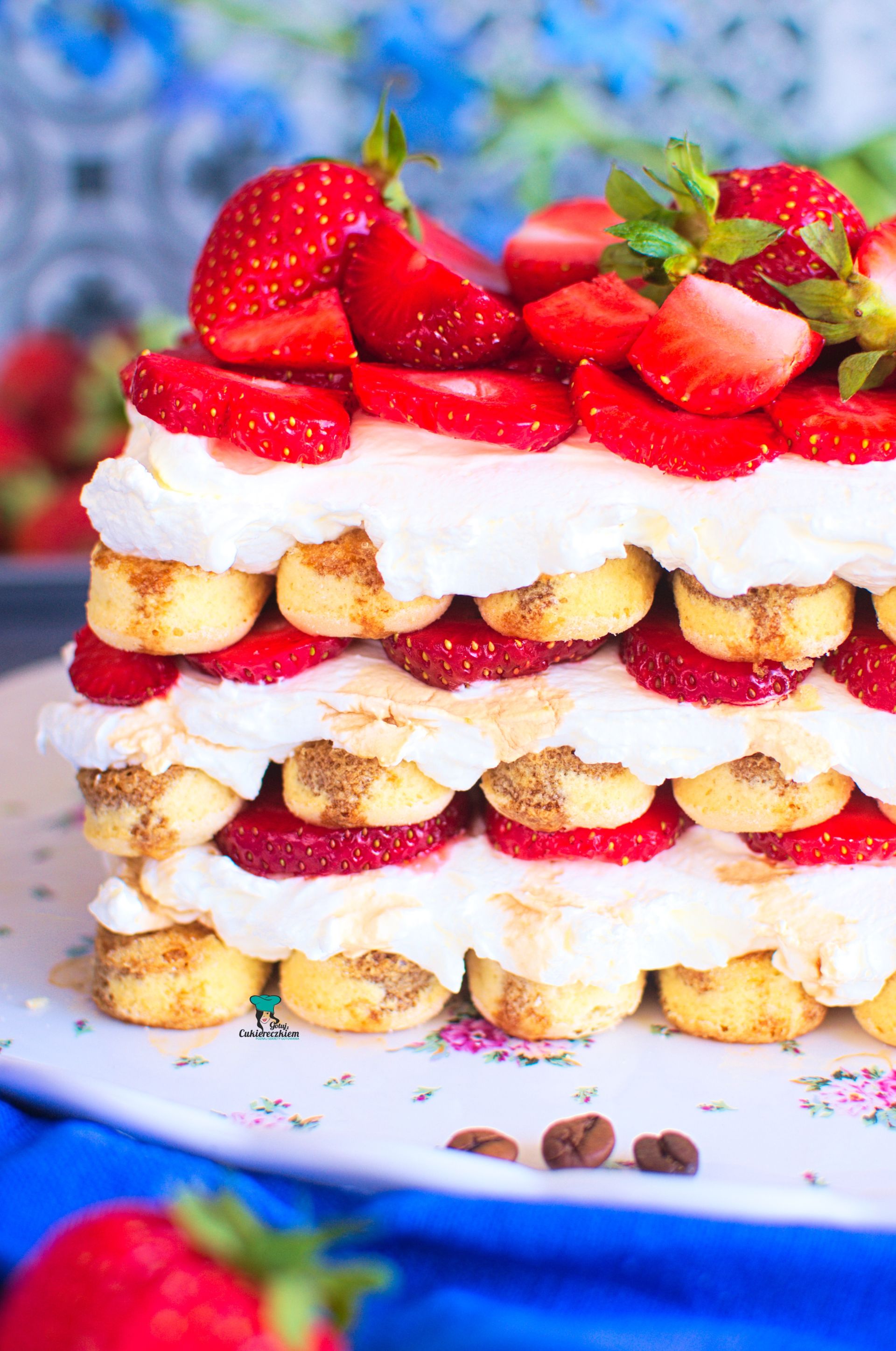 Proste tiramisu z truskawkami