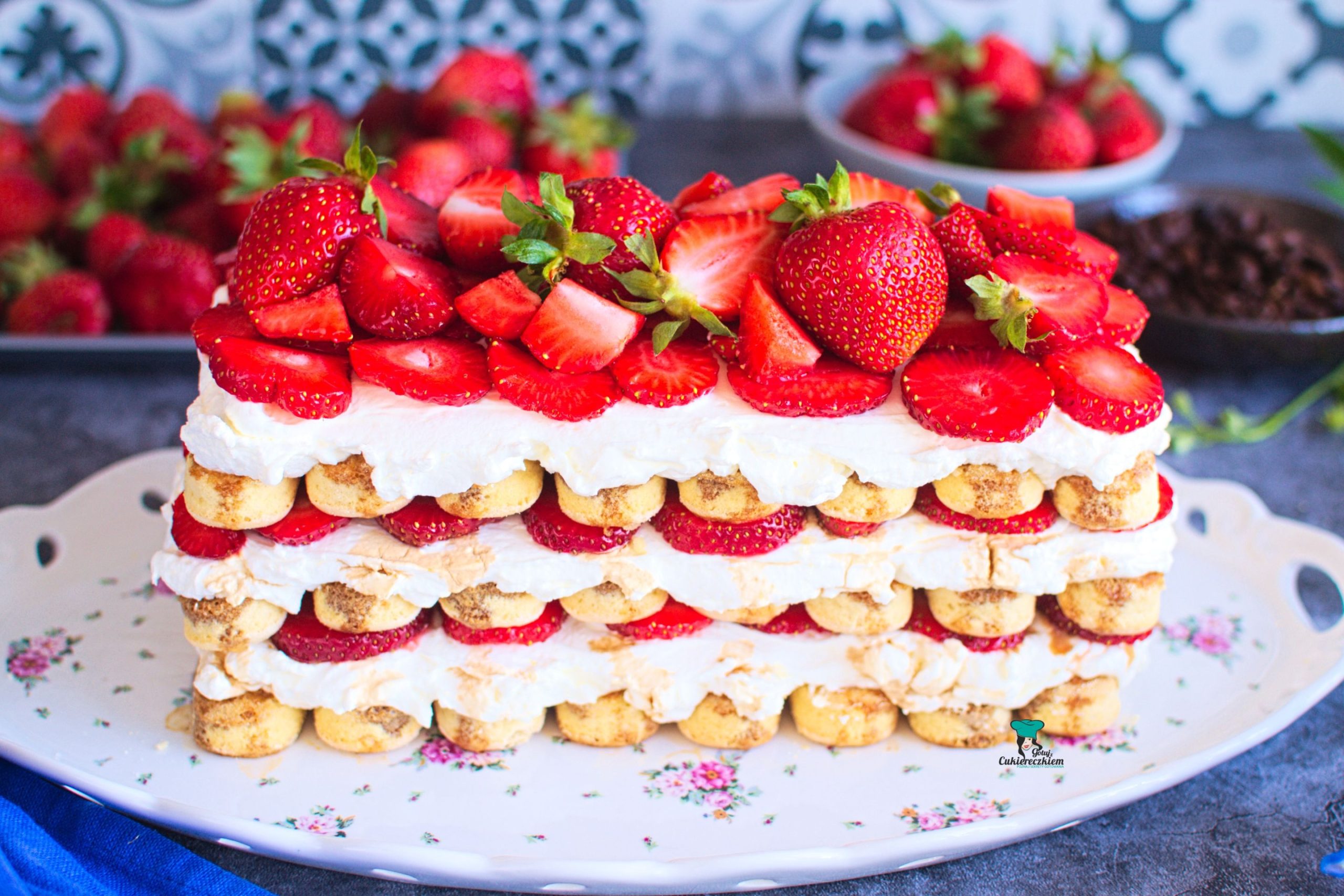 Proste tiramisu z truskawkami