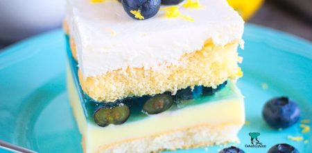 Ciasto cytrynowe z borówkami i budyniem