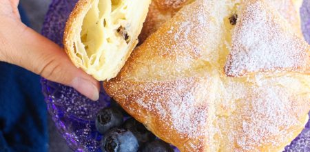 Koperty z ciasta francuskiego serowo-budyniowe