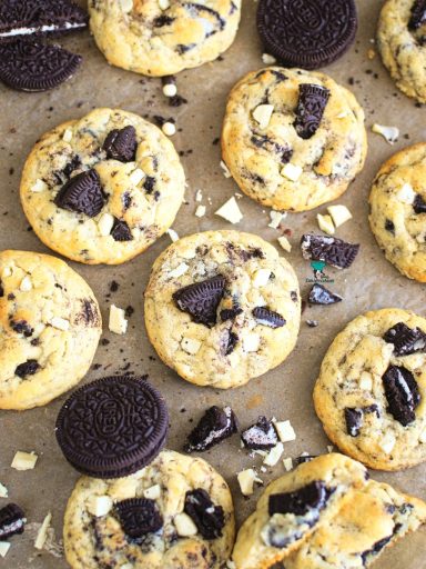 Ciastka z oreo i biała czekoladą