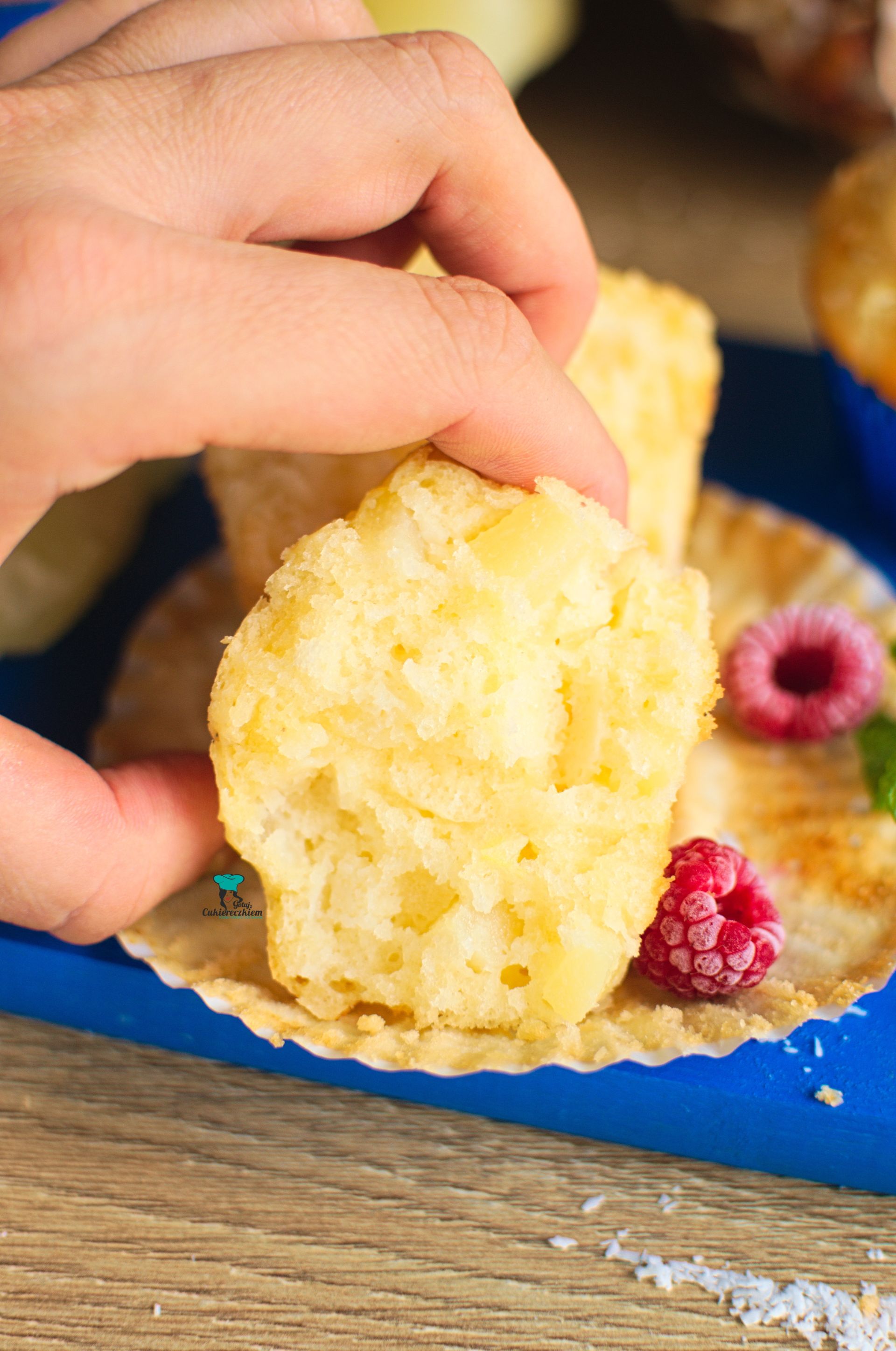 Muffiny z ananasem