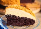 Ciasto czekoladowe z kremem Lotus (Kopiec Lotus Biscoff)
