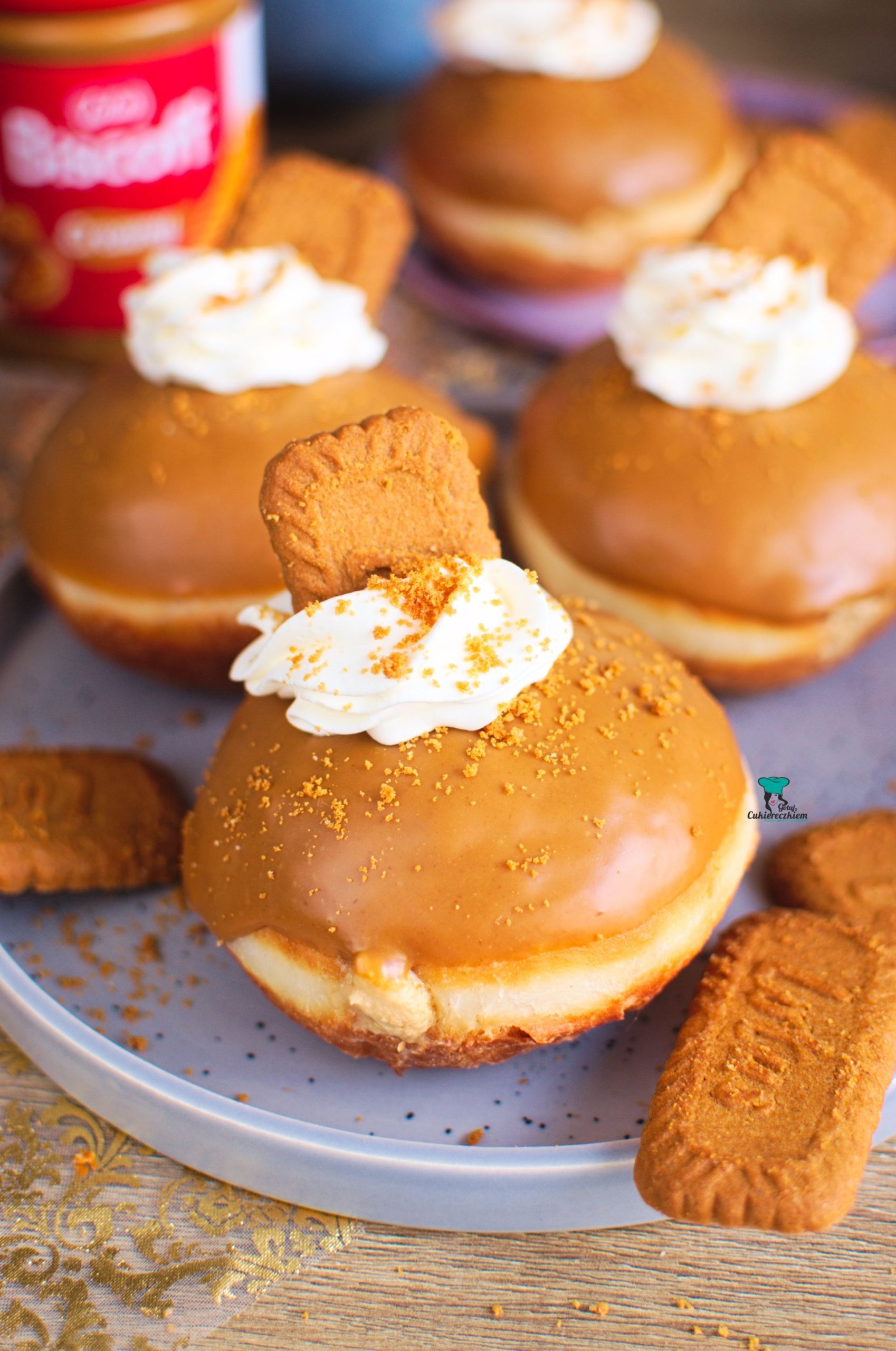 Pączki z kremem Lotus Biscoff