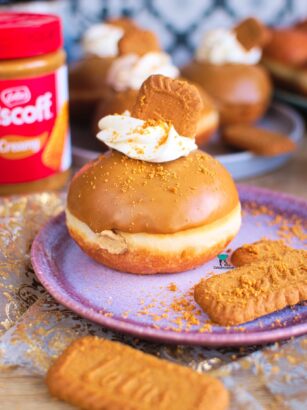Pączki z kremem Lotus Biscoff
