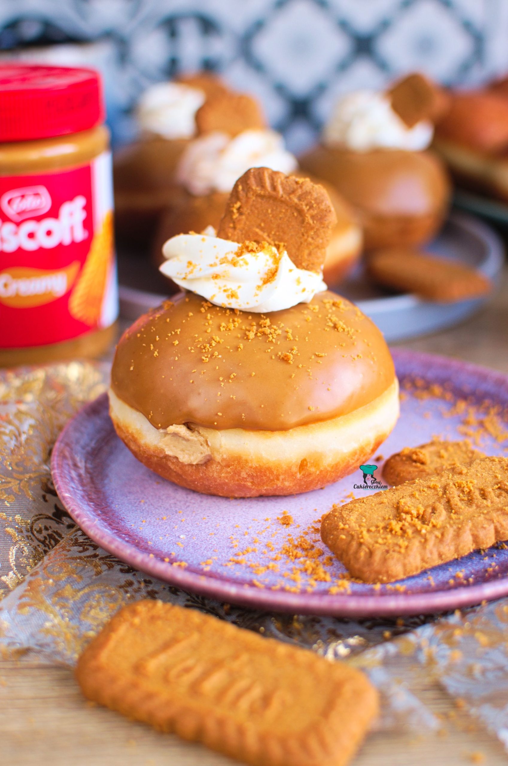 Pączki z kremem Lotus Biscoff