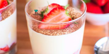 Włoski deser z truskawkami (crema di fragola)