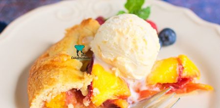 Tarta rustykalna z brzoskwiniami