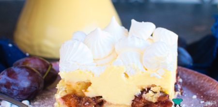 Kruche ciasto ze śliwkami i kremem pomarańczowym