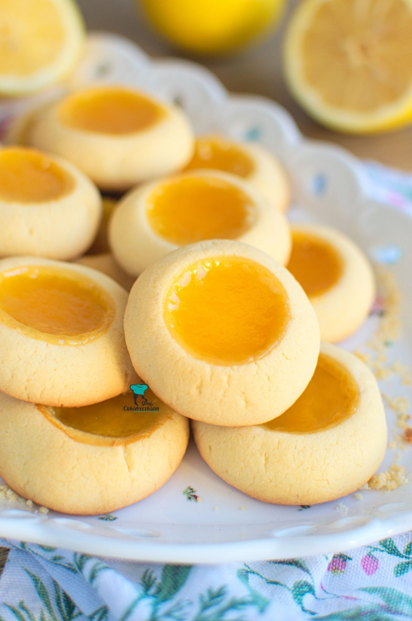 Kruche ciastka z lemon curd