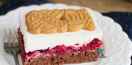 Proste świąteczne ciasto z wiśniami