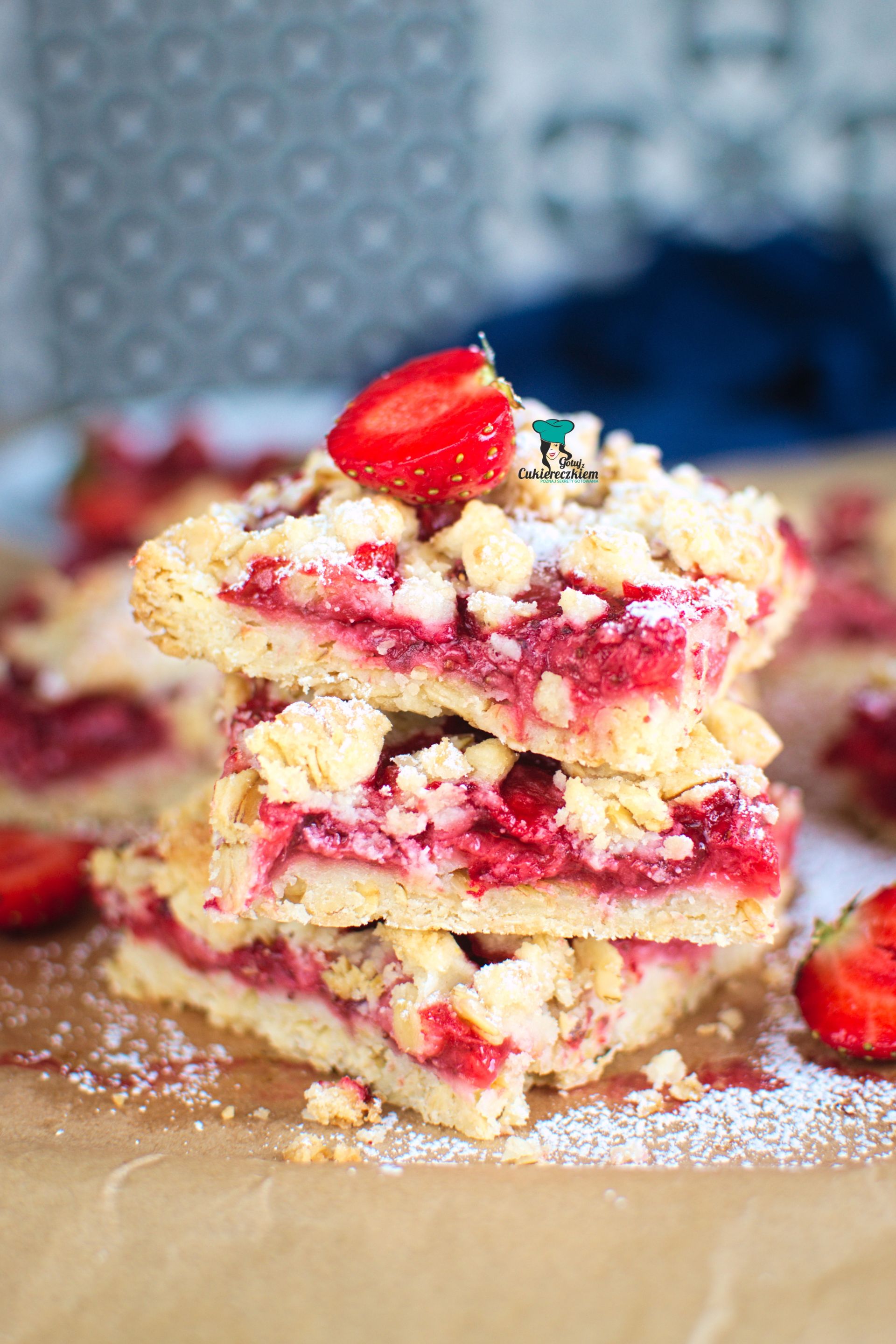 Crumble bars czyli batoniki z truskawkami