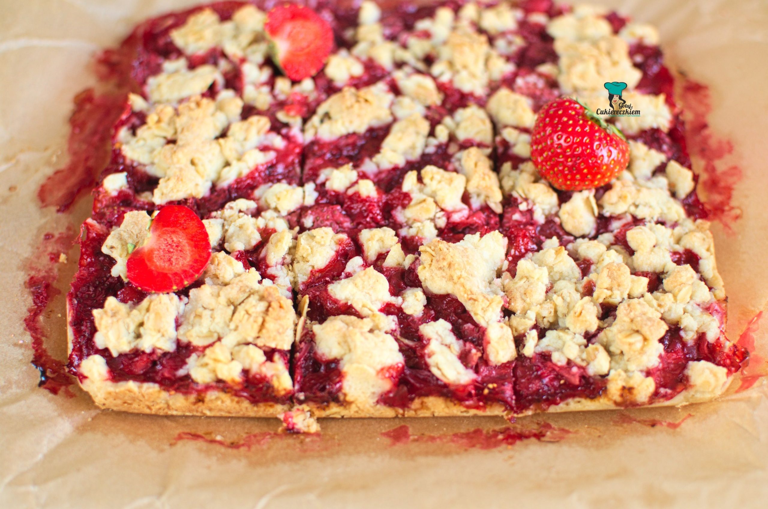 Crumble bars czyli batoniki z truskawkami