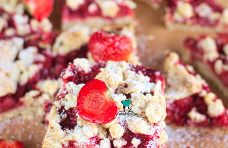 Crumble bars czyli batoniki z truskawkami