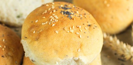 Nocne bułki jogurtowe