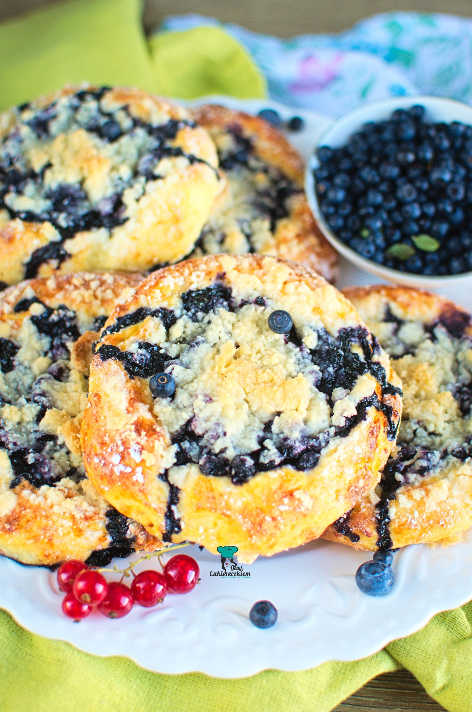 FIT jagodzianki czyli bułeczki twarogowe z jagodami