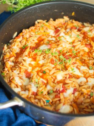 Orzo z mięsem mielonym