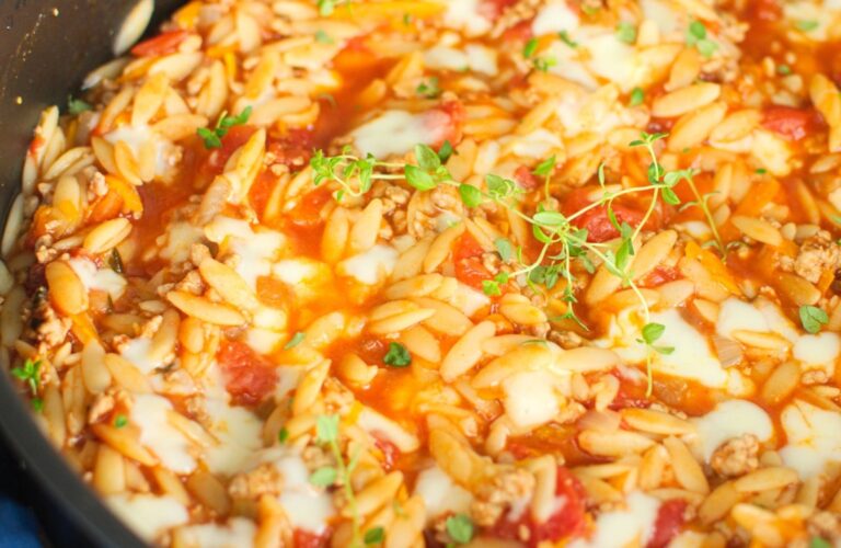Orzo z mięsem mielonym